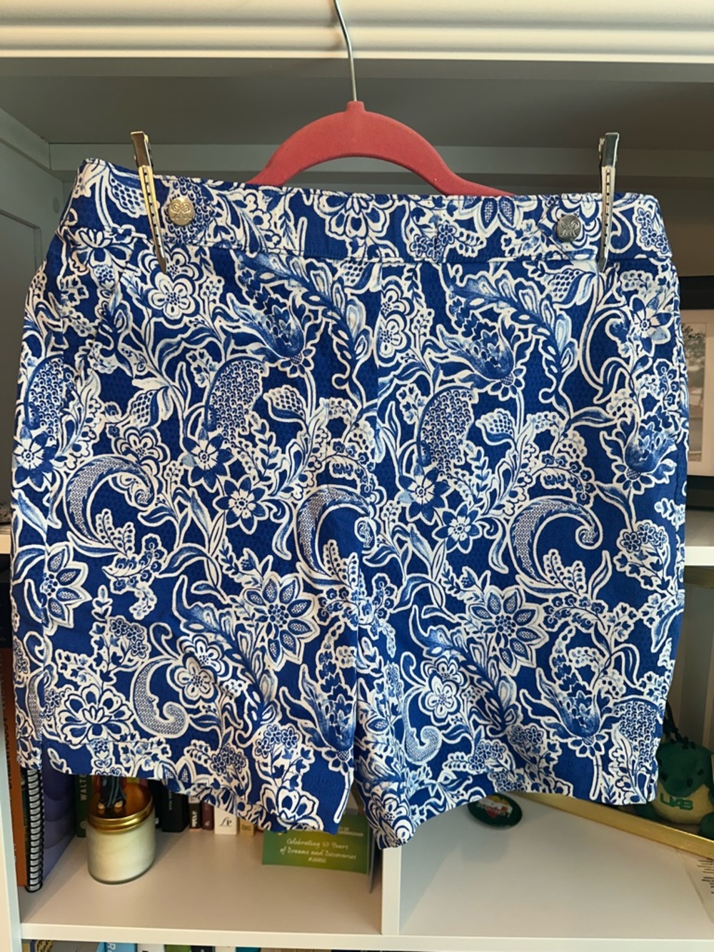 Rafaella Blue and White Floral Summery Pull-On Shorts